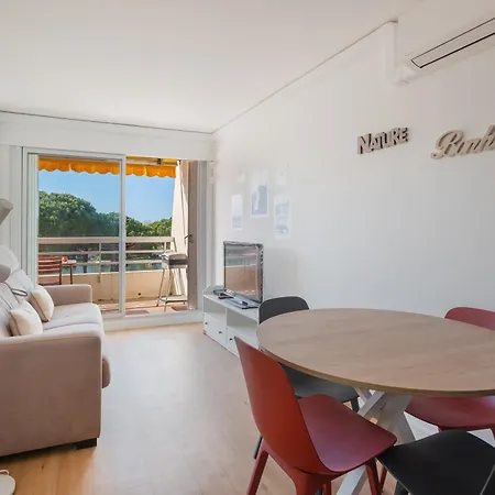 Apartment As24001 - P2 Dans Sur La - Vue Chenal - Parking Prive Et Wifi Le Grau-du-Roi